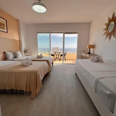 Riscal 19 By United Renters Apartment
