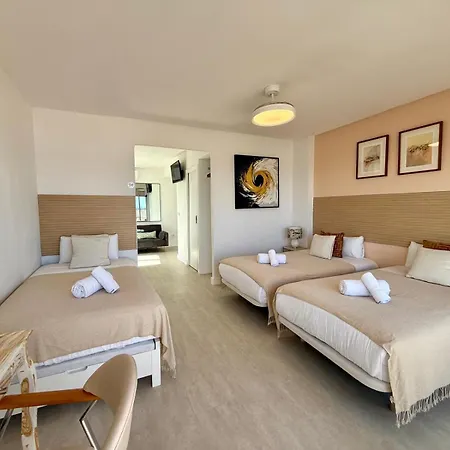 Riscal 19 By United Renters *